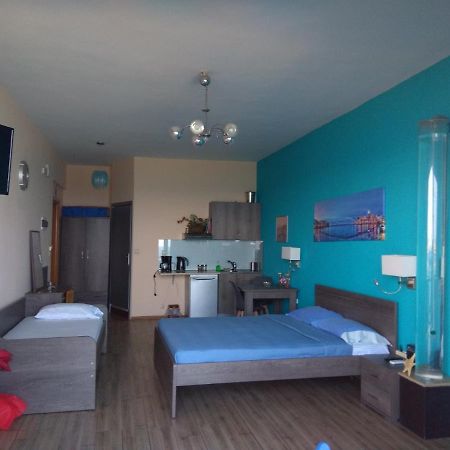 Blue Studios خانيا المظهر الخارجي الصورة